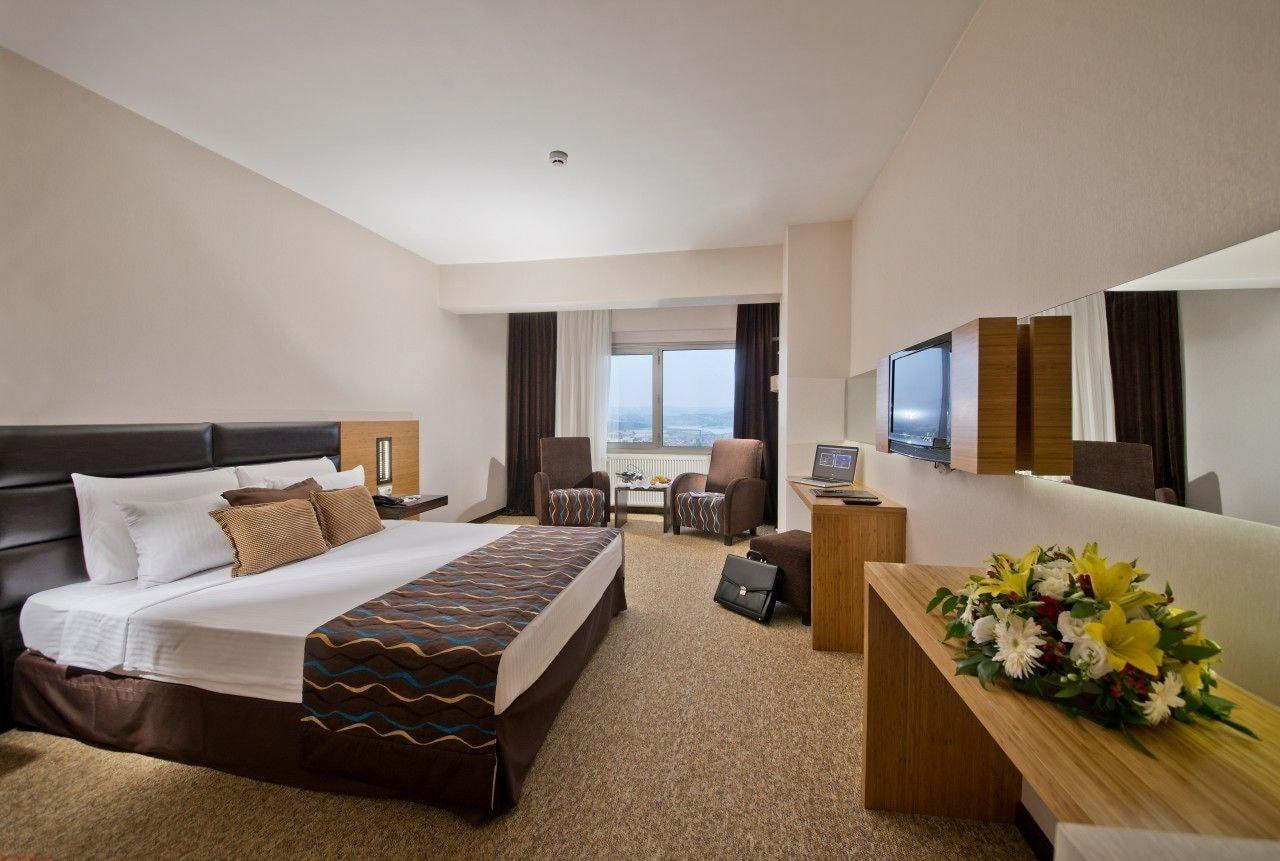 North Point Hotel 代尼兹利 外观 照片