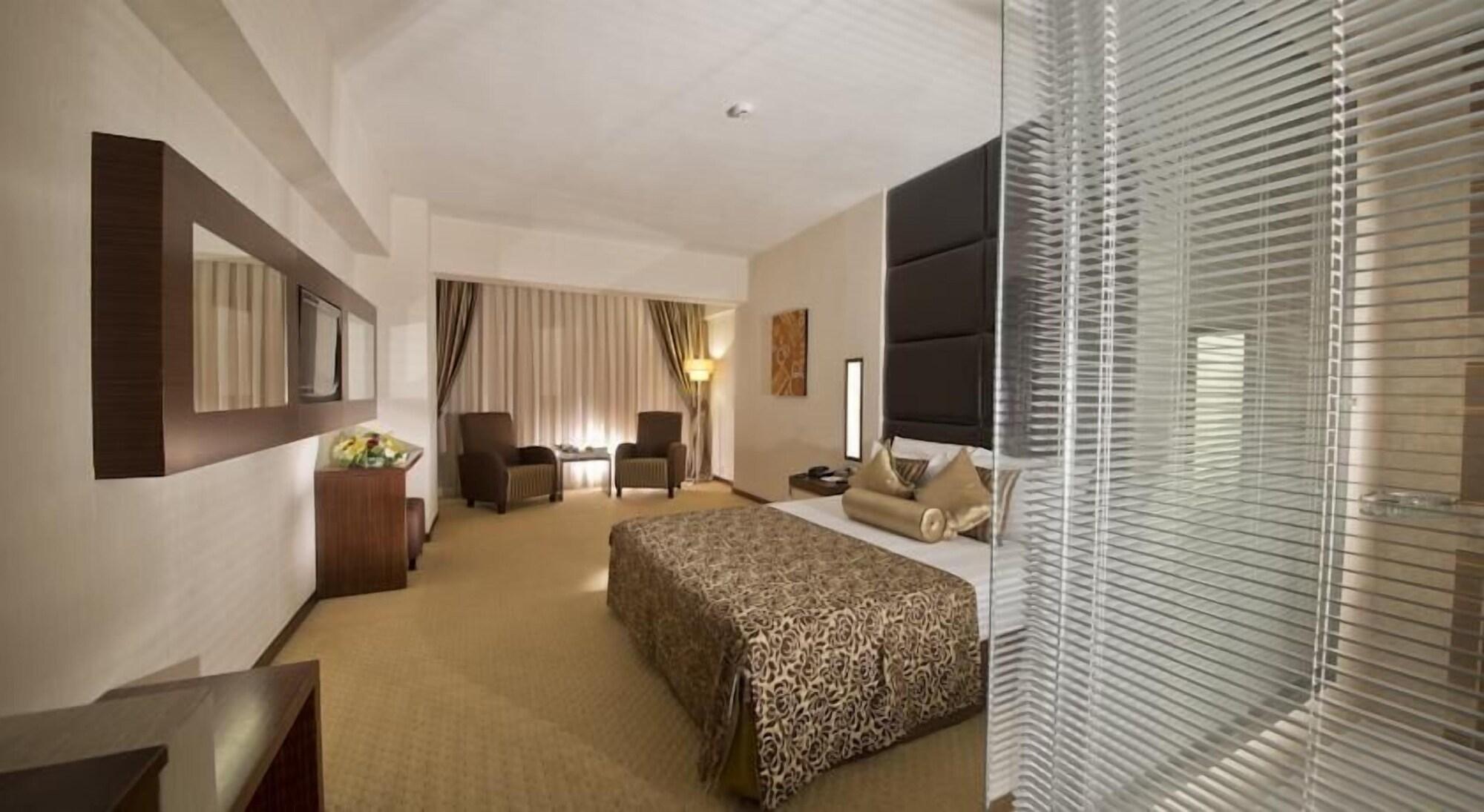 North Point Hotel 代尼兹利 外观 照片