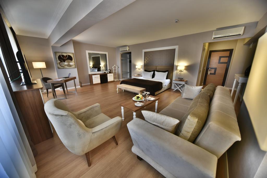 North Point Hotel 代尼兹利 客房 照片