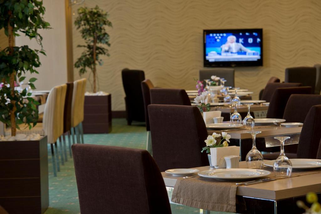 North Point Hotel 代尼兹利 外观 照片