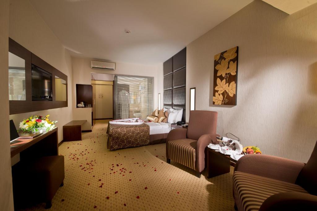 North Point Hotel 代尼兹利 客房 照片